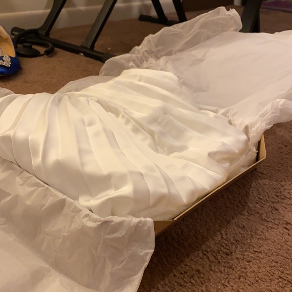 Self portrait Pleated Wrap Top Ivory - Picture 7 of 8